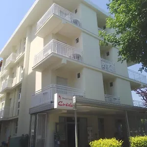 hotel-meuble-cordiale.riccione-hotels.org/