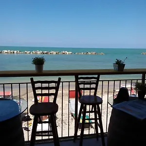 acquamarina-bb.riccione-hotels.org/